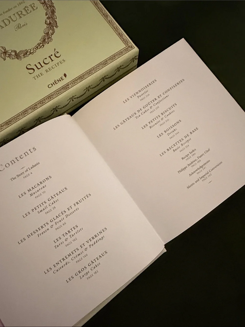 Ladurée Sucré: The Recipes cookbook